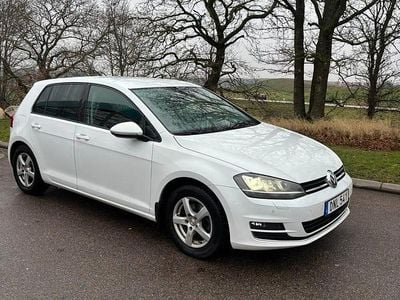 Begagnad VW Golf VII 140 HK (102 kW) 2014