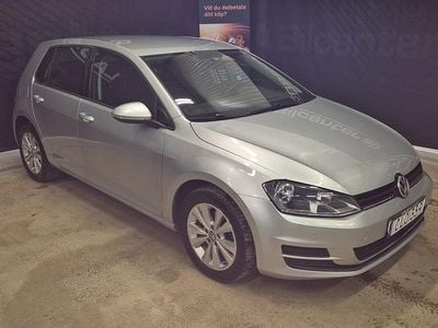 Silver Begagnad 2017 VW Golf VII Halvkombi | 109 900 kr (Marknadspris)