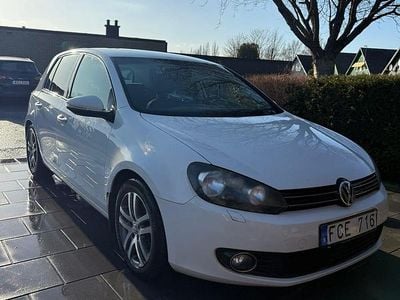 Begagnad 2012 VW Golf VII Halvkombi | 70 000 kr (Marknadspris)