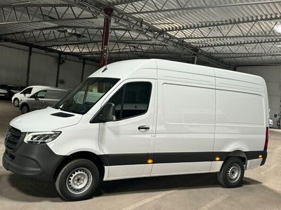 Begagnad Mercedes Sprinter 170 HK (125 kW) 2024 Vit Van