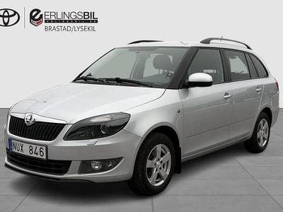 Begagnad Skoda Fabia Ambiente 86 HK (63 kW) 2013 Silver Kombi