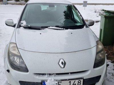 begagnad Renault Clio R.S. 5-dörra Halvkombi 1.2 Euro 5