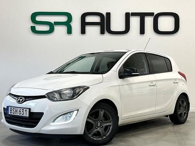Vit Begagnad 2014 Hyundai i20 Halvkombi | 89 900 kr (Marknadspris)