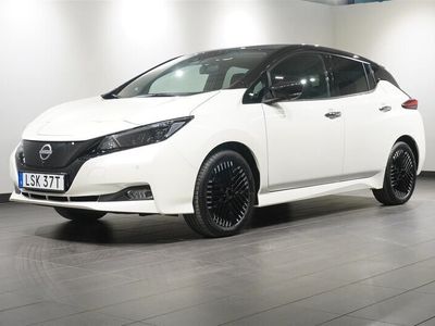 Okänd Begagnad 2023 Nissan Leaf 360º Halvkombi | 209 900 kr (Marknadspris)