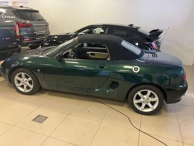 Begagnad MG F 146 HK (107 kW) 2000 Grön Cab
