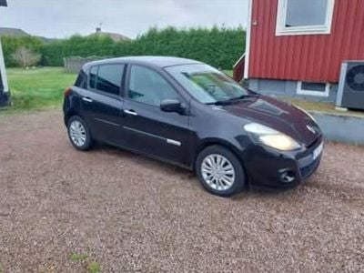 Begagnad 2012 Renault Clio IV Halvkombi | 29 900 kr (Superpris)