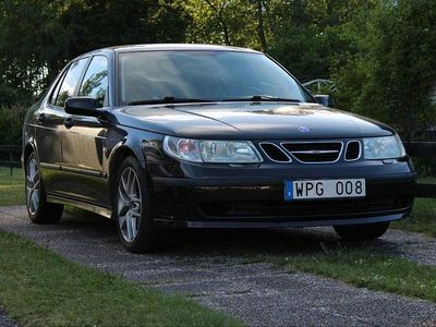 Begagnad Saab 9-5 185 HK (136 kW) 2005 Espresso black metallic