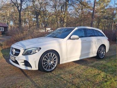 Begagnad 2019 Mercedes C220 Kombi | 200 000 kr