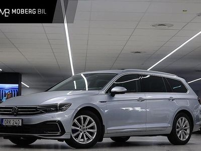 Silver Begagnad 2022 VW Passat GTE Kombi | 279 900 kr (Marknadspris)