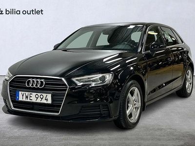 Svart Begagnad 2017 Audi A3 Sportback Proline Halvkombi | 179 900 kr (Marknadspris)