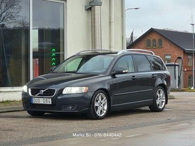 Grå Begagnad 2010 Volvo V50 Summum Kombi | 42 900 kr (Lite dyr)