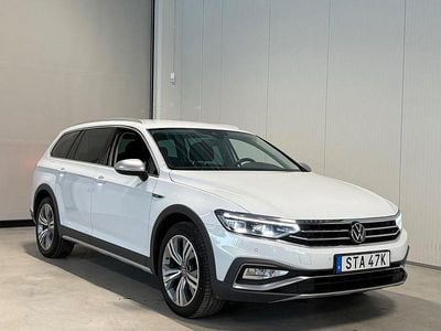 Begagnad VW Passat Alltrack 200 HK (147 kW) 2022 Vit Kombi