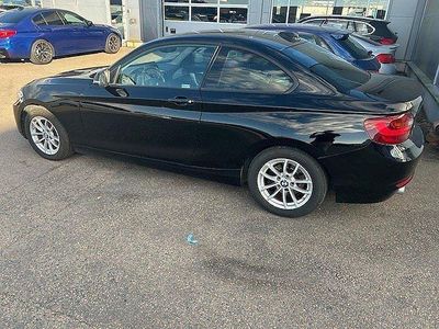 BMW 218