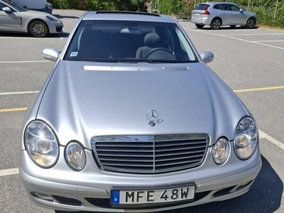 Mercedes E200
