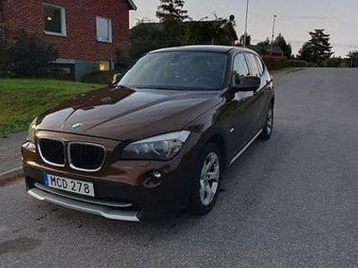 Brun Begagnad 2010 BMW X1 SUV | 57 000 kr (Marknadspris)