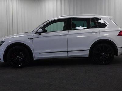 Vit Begagnad 2017 VW Tiguan R-line SUV | 269 900 kr (Lite dyr)