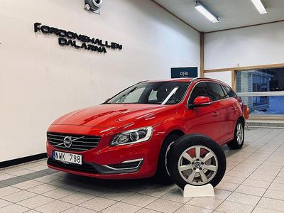 Begagnad Volvo V60 Momentum 163 HK (119 kW) 2013 Röd Kombi