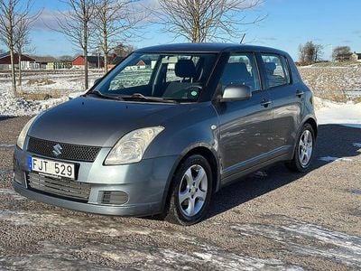 Begagnad Suzuki Swift 92 HK (67 kW) 2007 Grå