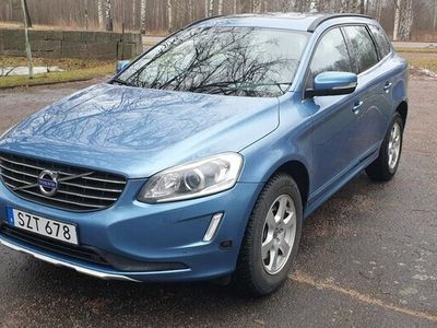 begagnad Volvo XC60 D4 AWD Geartronic Momentum Euro 5