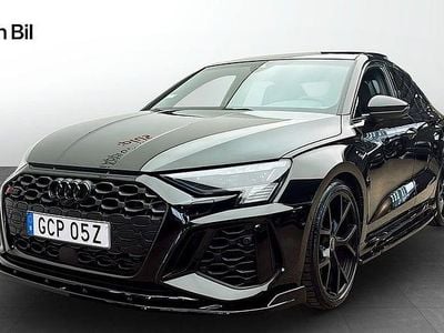 Begagnad Audi RS3 Design 400 HK (294 kW) 2023 Svart Sedan