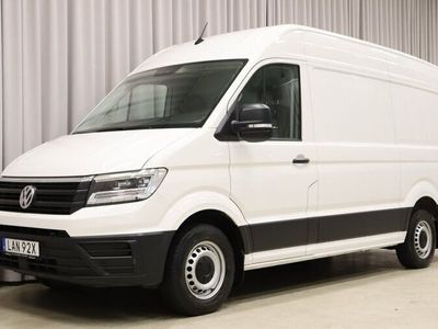 begagnad VW Crafter DSG 177HK L2H2 5800Mil Bakgavellyft Moms