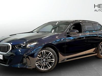 Svart (black) Begagnad 2025 BMW 520 M Sport Kombi | 554 700 kr