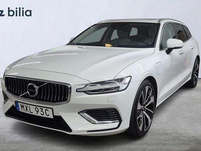 Vit Begagnad 2022 Volvo V60 Inscription Kombi | 359 000 kr (Lite dyr)