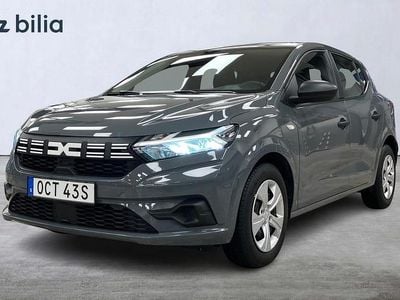 Grå Begagnad 2023 Dacia Sandero Essentiel Halvkombi | 134 900 kr (Marknadspris)