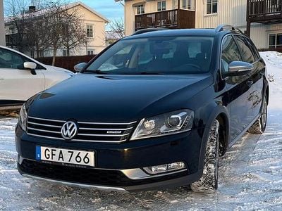 Svart metallic Begagnad 2014 VW Passat Alltrack Kombi | 95 000 kr (Bra pris)
