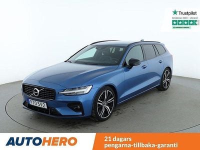 Blå Begagnad 2019 Volvo V60 R-Design Kombi | 289 000 kr (Marknadspris)