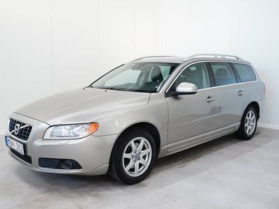 begagnad Volvo V70 T4 Powershift 180 hk SUMMUM Dragkrok Skinn Navi