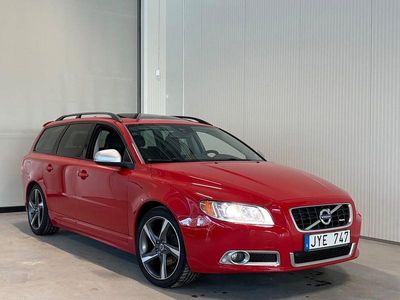 Begagnad Volvo V70 R-Design 163 HK (119 kW) 2013 Röd Kombi