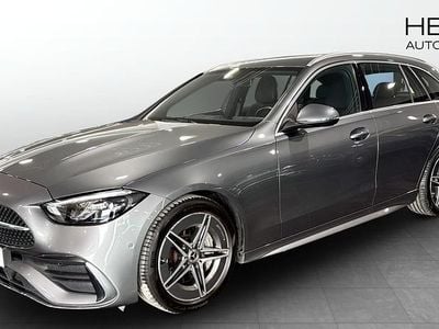 Grå Begagnad 2024 Mercedes C200 AMG Kombi | 419 900 kr (Marknadspris)