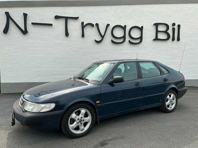 begagnad Saab 900 2.0 130hk DRAG BESIKTIGAD !