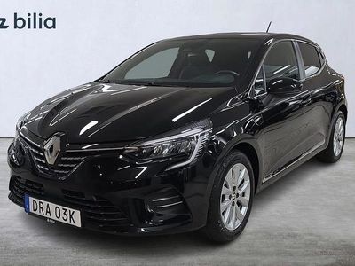 Svart Begagnad 2022 Renault Clio V Intens Halvkombi | 177 000 kr (Marknadspris)