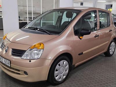 Begagnad Renault Modus 112 HK (82 kW) 2005 Ljusbrun Minibuss