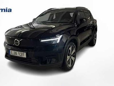 Begagnad Volvo XC40 Core 185 kW (252 HK) 2022 Svart SUV
