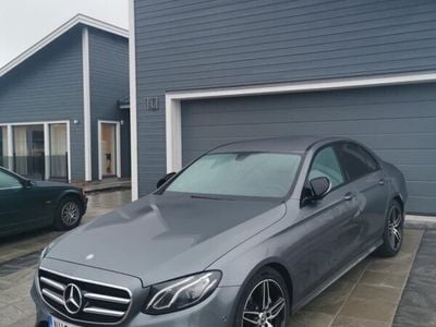 Mercedes E220