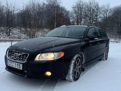 Begagnad 2009 Volvo V70 Kombi | 40 000 kr (Marknadspris)