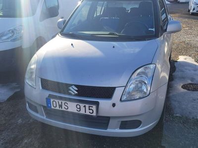 begagnad Suzuki Swift 5-dörrar 1.3 GL Euro 4