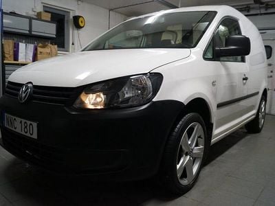 Begagnad VW Caddy 102 HK (75 kW) 2014 Vit Minibuss