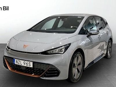 Begagnad Cupra Born 169 kW (231 HK) 2023 Vapor grey Halvkombi