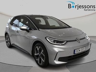 Begagnad VW ID.3 Pro Performance 152 kW (207 HK) 2023 Silver Halvkombi