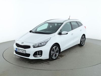 Vit Begagnad 2016 Kia Ceed GT-Line Halvkombi | 157 000 kr (Marknadspris)