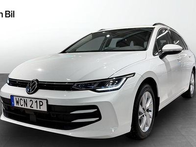 Begagnad VW Golf VIII Life 150 HK (110 kW) 2025 Pure white Kombi