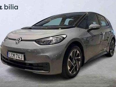 Grå Begagnad 2023 VW ID.3 Pro Performance Halvkombi | 269 000 kr (Marknadspris)