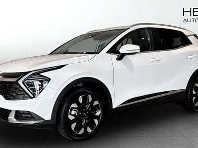 Vit (white) Ny 2025 Kia Sportage Advance SUV | 444 475 kr (Marknadspris)