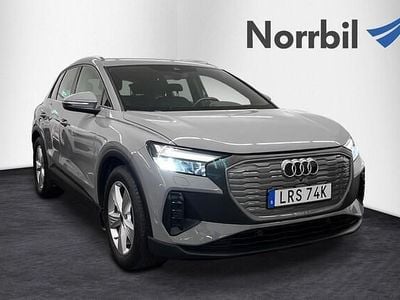 Grå Begagnad 2023 Audi Q4 e-tron Proline SUV | 379 000 kr (Bra pris)