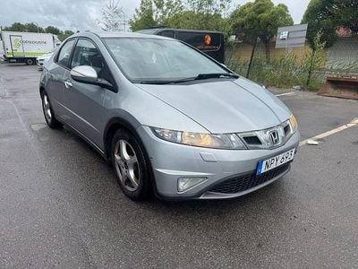 Begagnad Honda Civic Sport 141 HK (103 kW) 2009 Silver Halvkombi