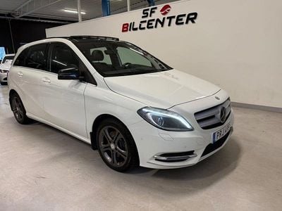Begagnad Mercedes B220 184 HK (135 kW) 2014 Vit Minibuss
